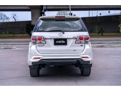 Toyota Fortuner 3.0V 2WD ปี 2013 รูปที่ 3